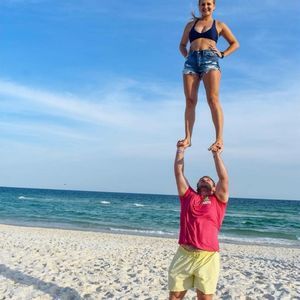 Meet your Posher, Syngen